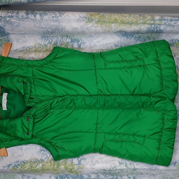 Money Green Puff vest - Picture 2 of 7